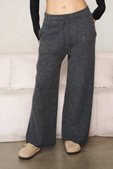 W2207 - Cozy Sweater Pant