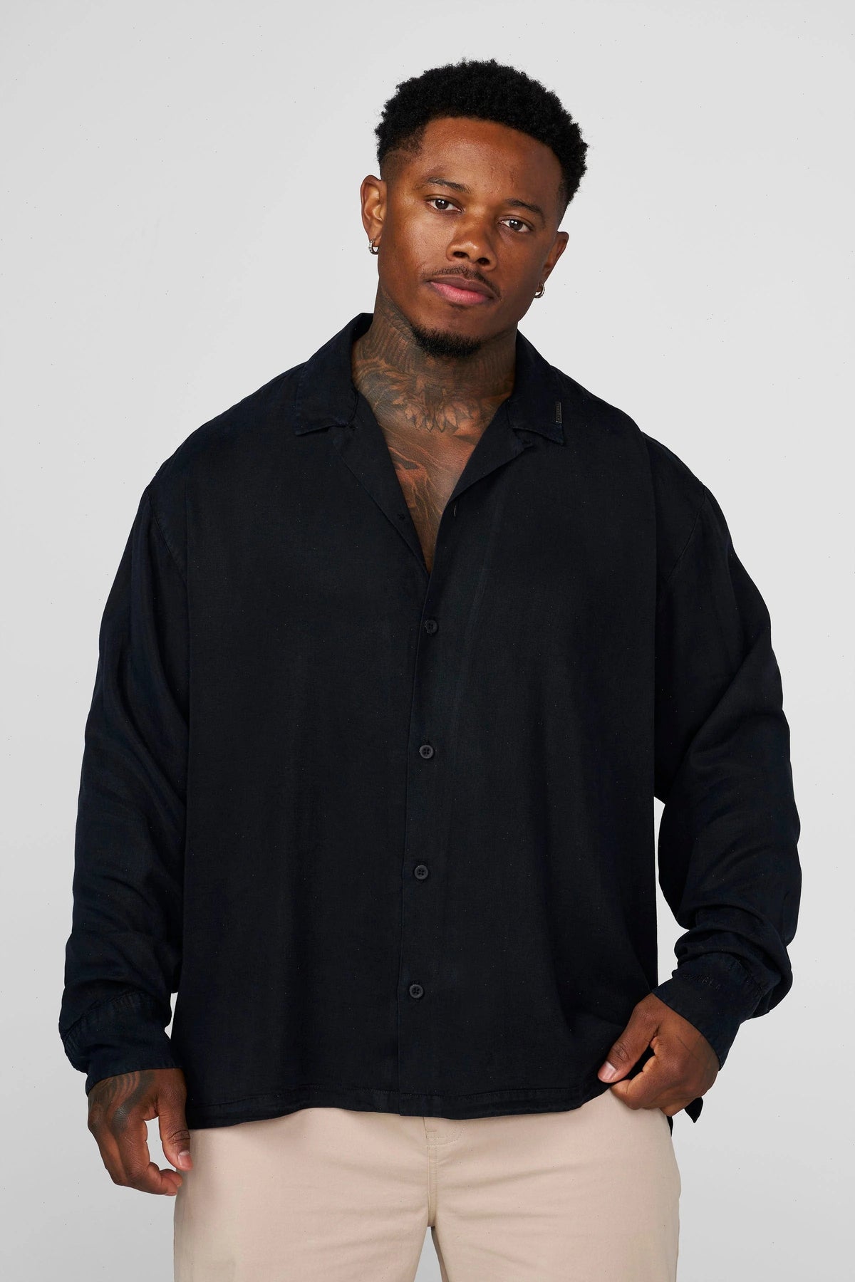 8053 - Flowy Button-ups